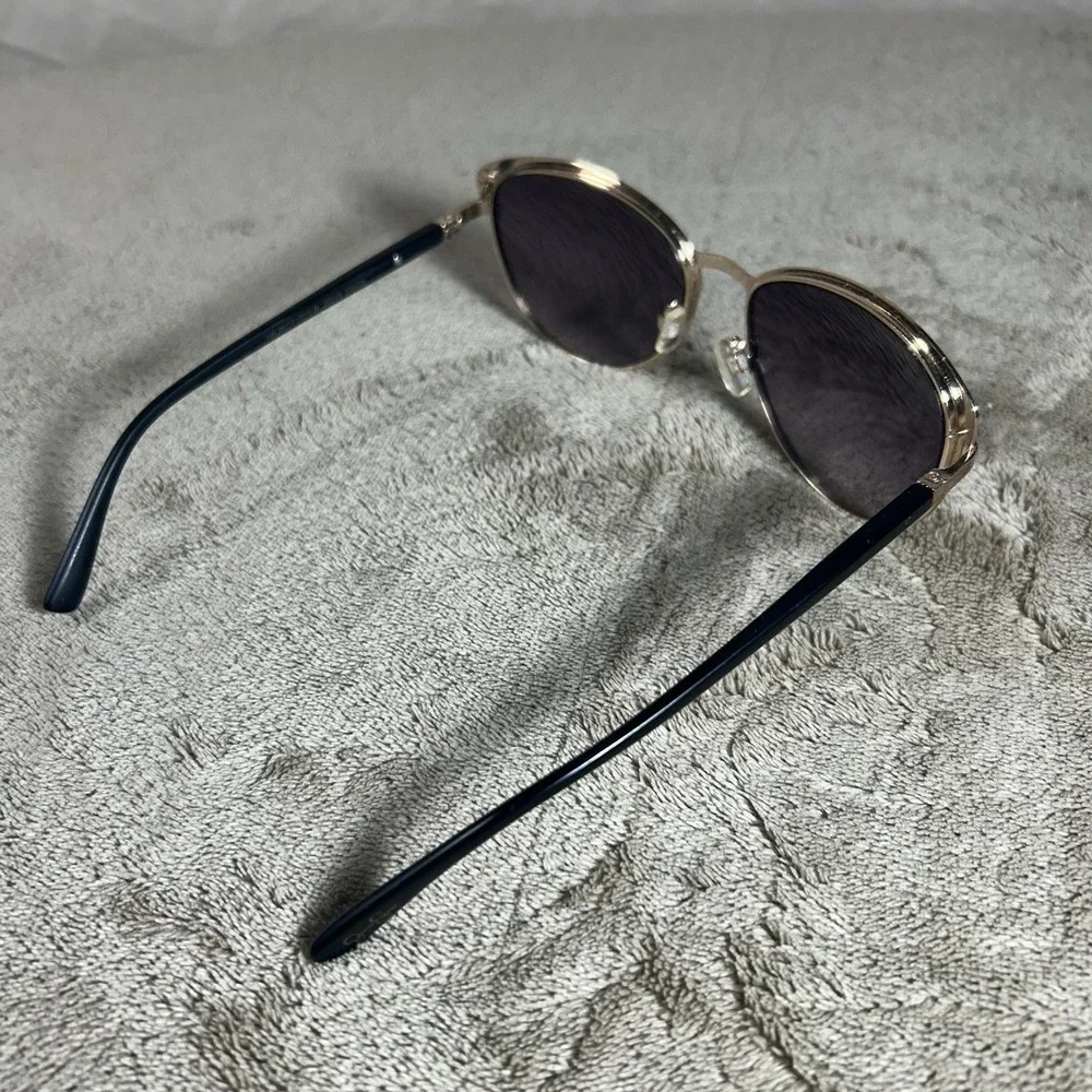 Jessica Simpson Round Sunglasses Black Rose Designer Frame & Gradient Lenses